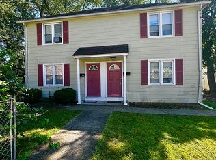 152-154 Wake St, Bridgeport, CT 06610