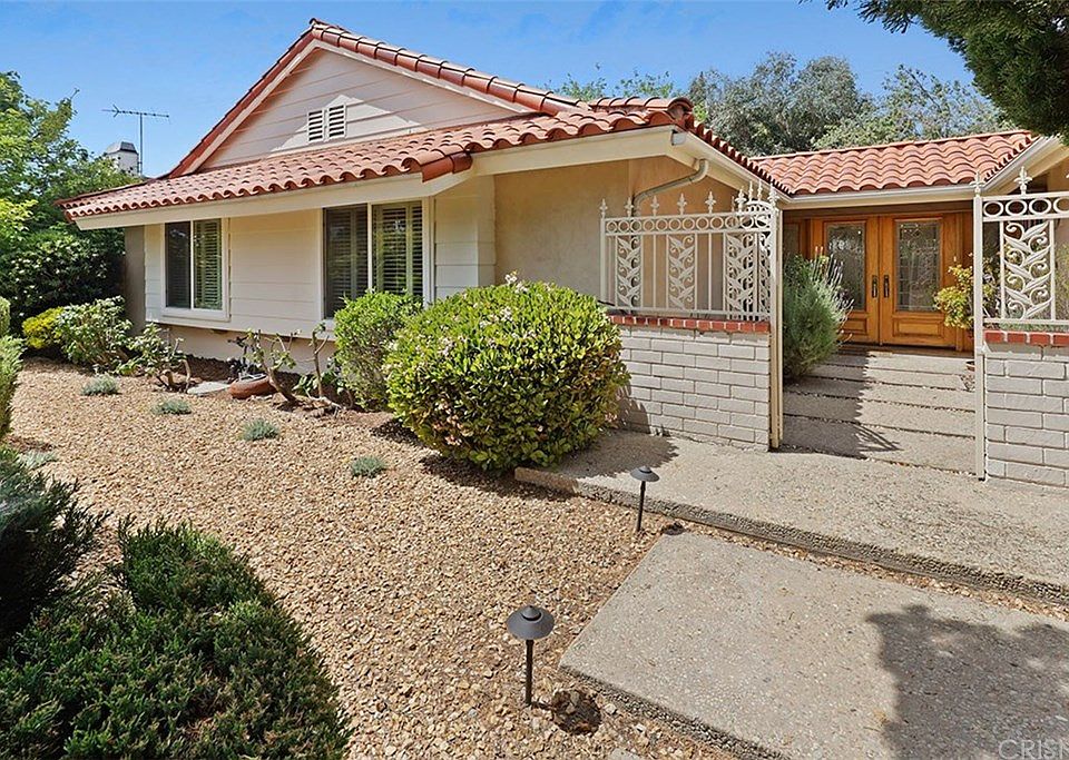 1st image of 8493 Farralone Ave