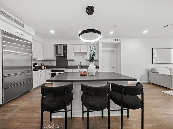 5th image of 2412 Nolita
