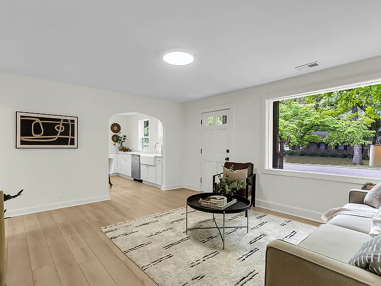4412 Holmes Ave — Photo 15
