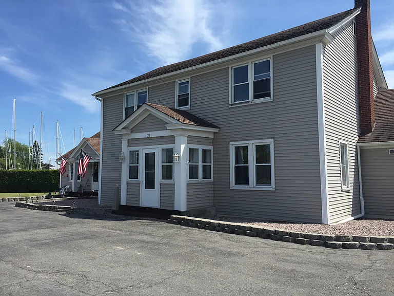 29 Bridge Rd #10 — Photo 1