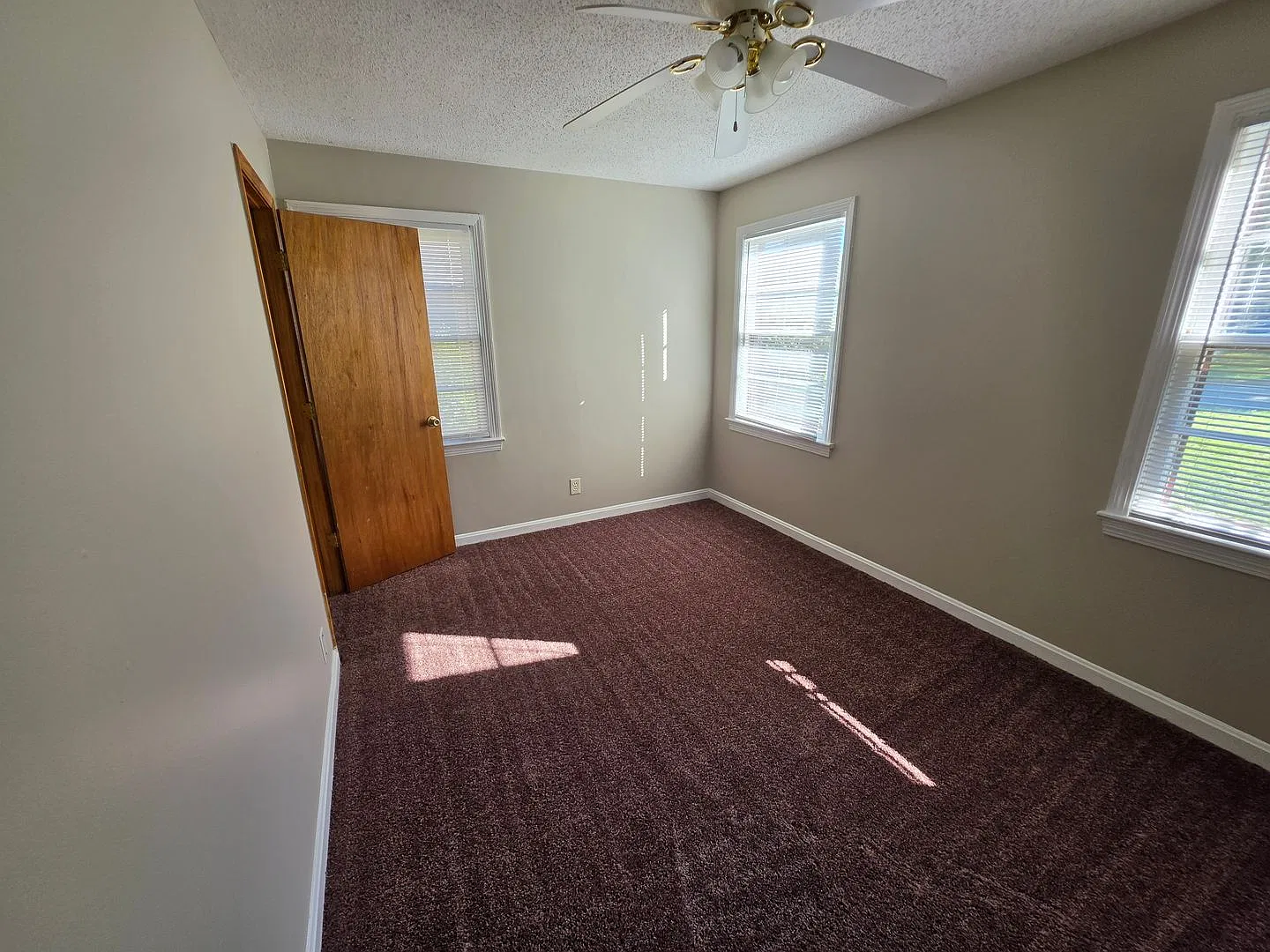 3 Bed, 1 Bath Brick Home in West Tuscaloosa — Photo 3
