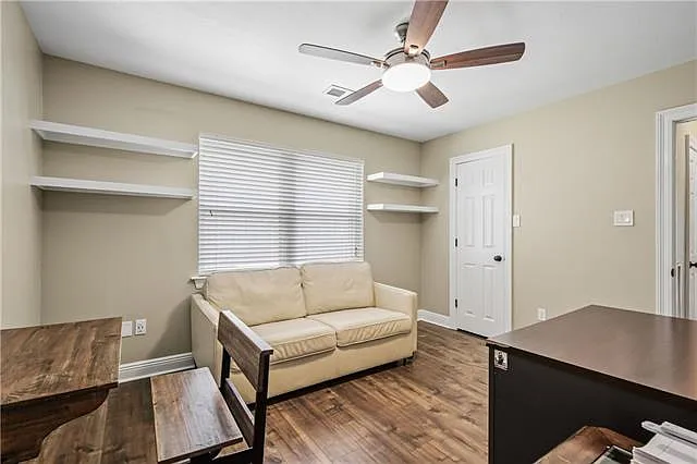 1305 Spring Ridge Cir — Photo 16