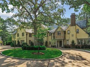 15 Pine Valley Dr, Saint Louis, MO 63124