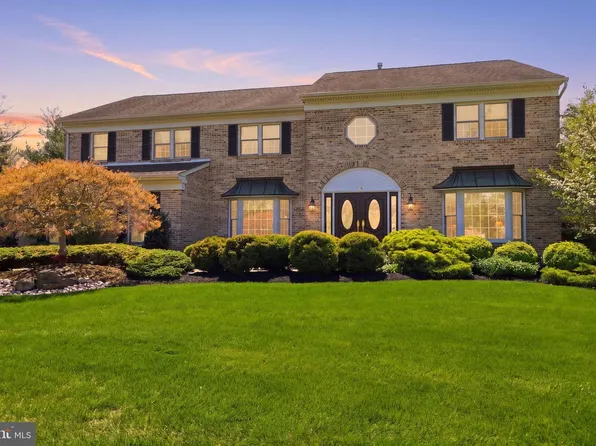 74 Radcliff Dr, Doylestown, PA 18901