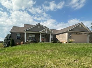 100 Natures Valley Dr, Somerset, KY