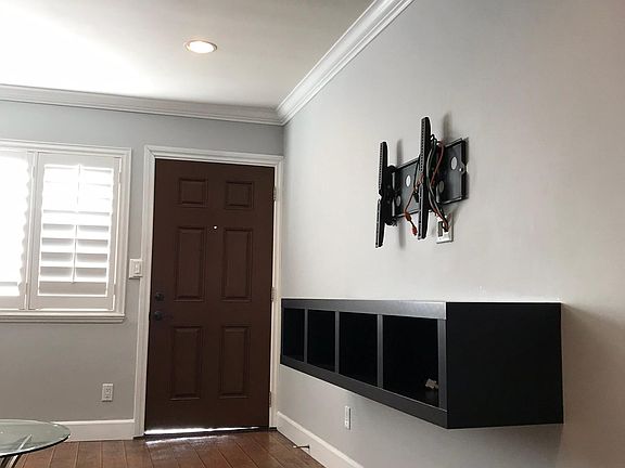 3rd image of 4622 30th St