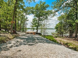 Oak Cove Ln, Garfield, AR 72732