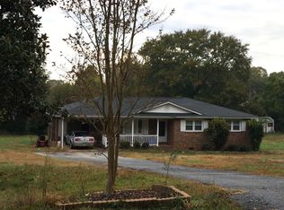 222 Shiloh Church Rd, Gray Court, SC 29645