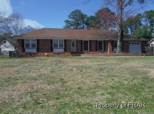 6243 Milford Rd, Fayetteville, NC 28303