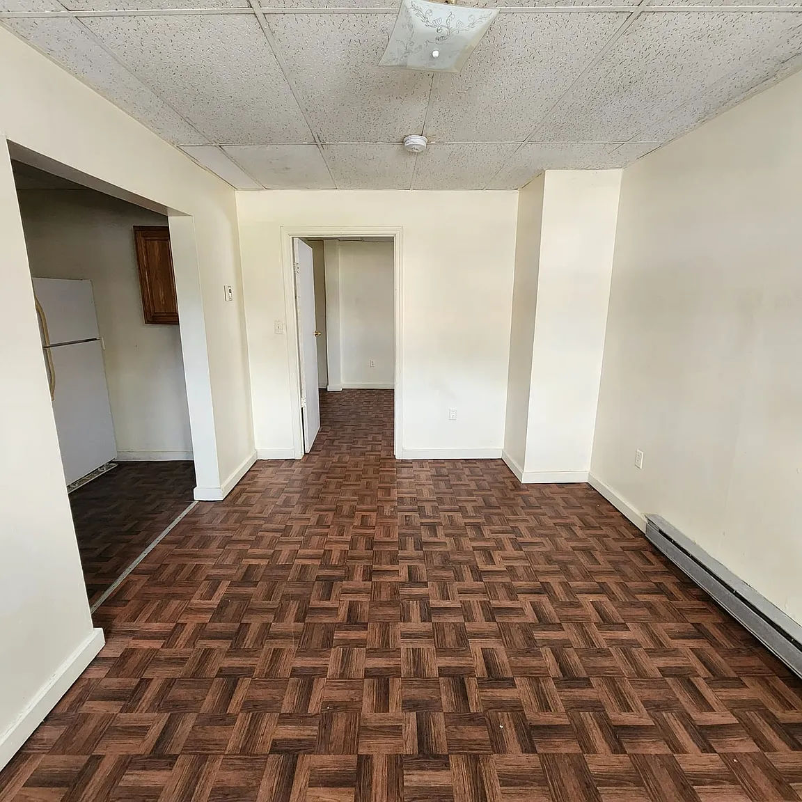 1395 E Delavan Ave APT 1 photo 1