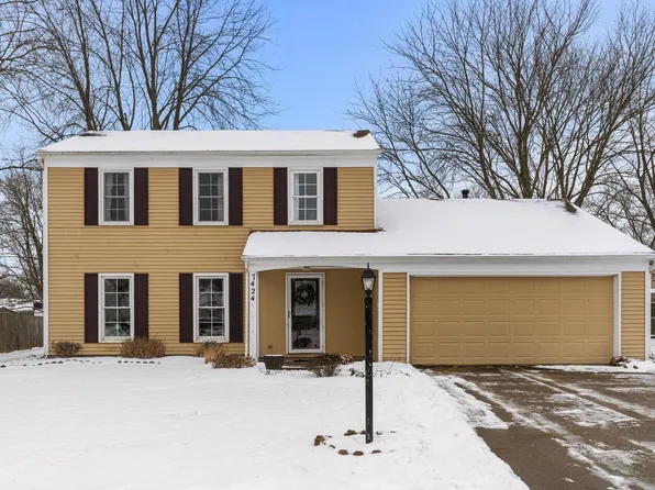 7424 Valley Ct, Fort Wayne, IN 46815