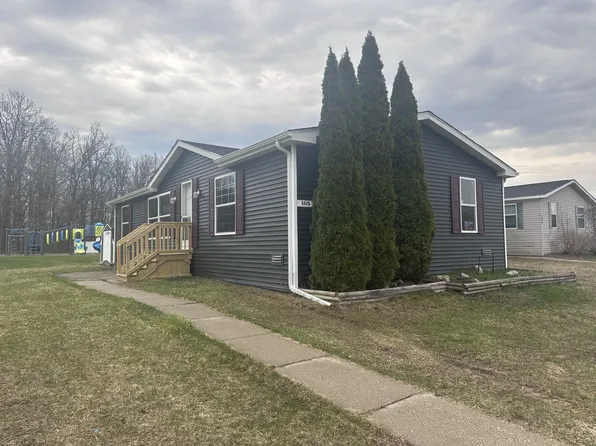 105 Chestnut Cir W #105, Davison, MI 48423