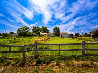 137 Snapp Rd, Church Hill, TN 37642