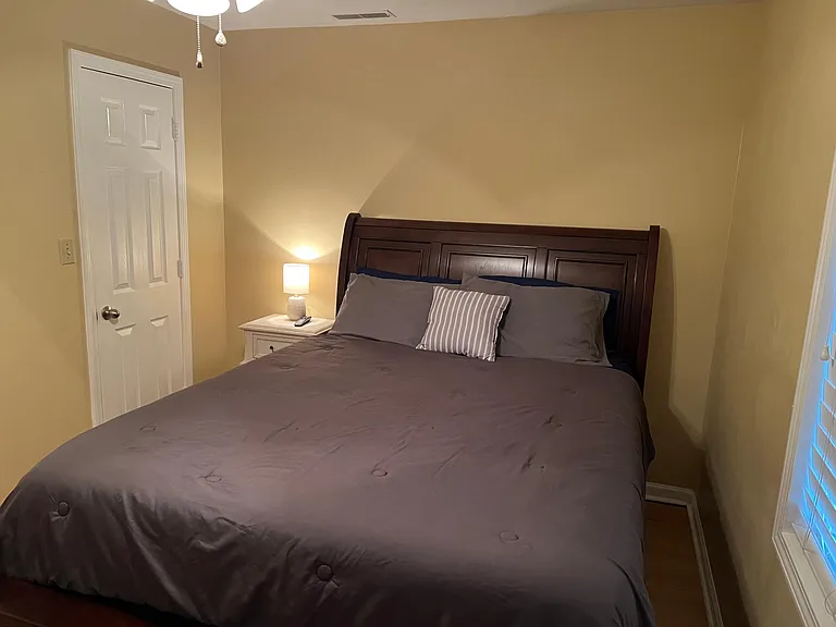 102 N Main St — Photo 13