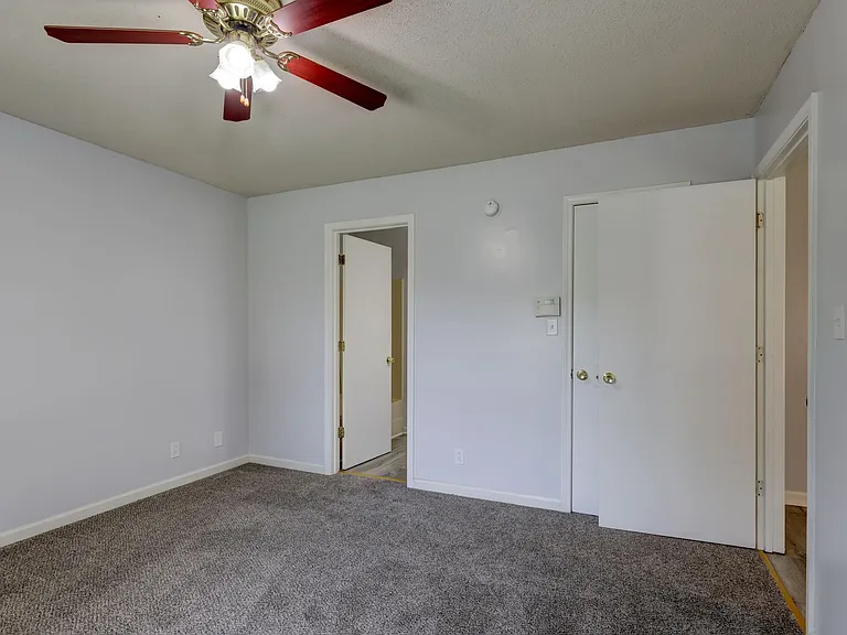 204 Bob White Dr — Photo 27