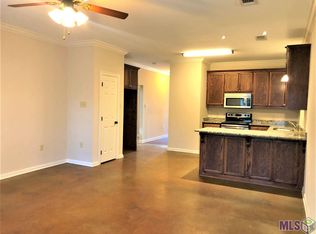 40023 La Rochelle Rd #B, Prairieville, LA 70769