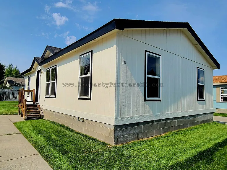 111 Sunlight Ave — Photo 14