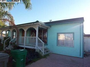 9602 Maddux Dr, Oakland, CA 94603
