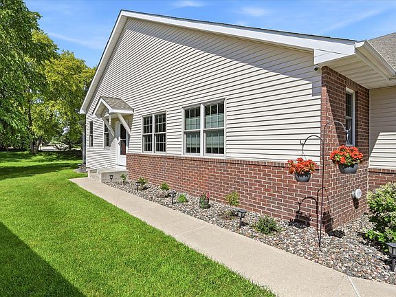 4th image of 2446 Autumn Ridge Ct
