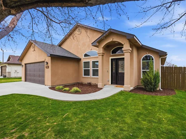 731 Triumph Dr, Middleton, ID 83644