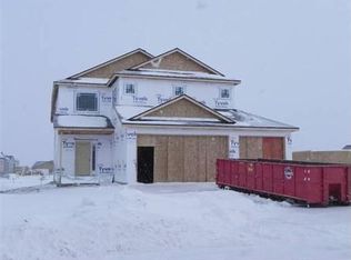 3413 15th St SW, Minot, ND 58701