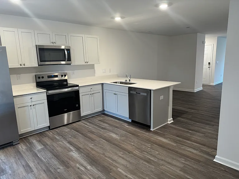 8522 Beckett Chase Way — Photo 6