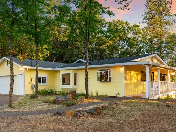 13542 E Home Pl, Grass Valley, CA 95945