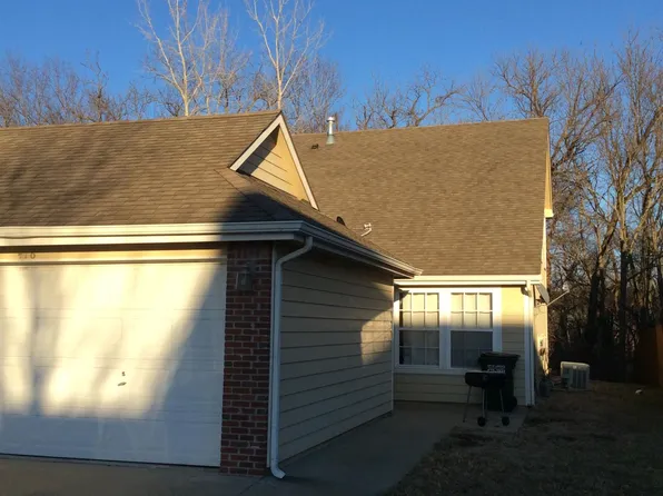 416 John Doy Ct, Lawrence, KS 66049