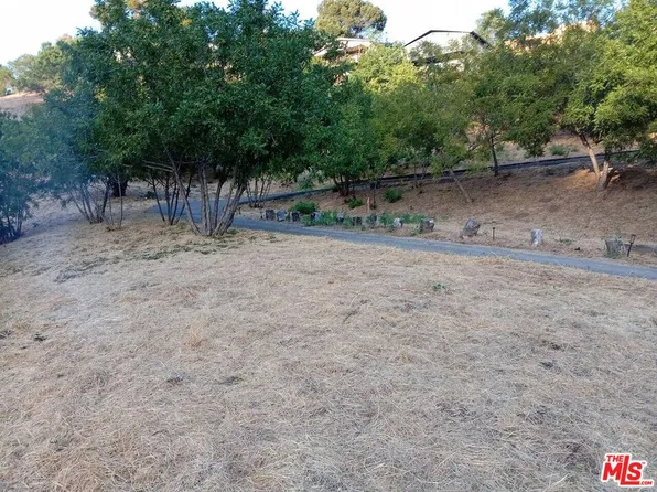 3747 Richardson Dr, Los Angeles, CA 90065