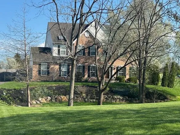 2656 Romig Rd, Gilbertsville, PA 19525