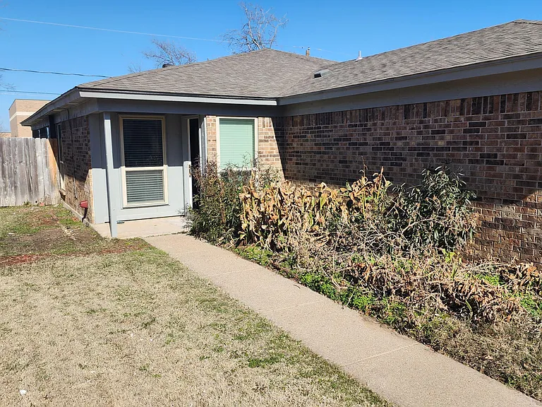 350 Spring Branch Ln — Photo 5