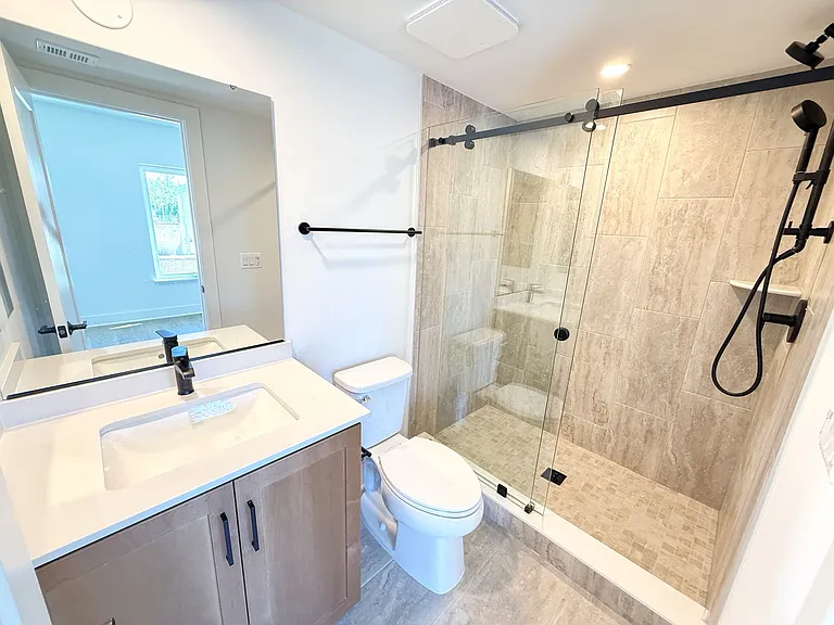 33 Lower Service Ct NW — Photo 11