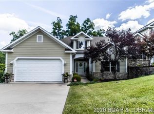 333 Country Club Dr, Lake Ozark, MO 65049