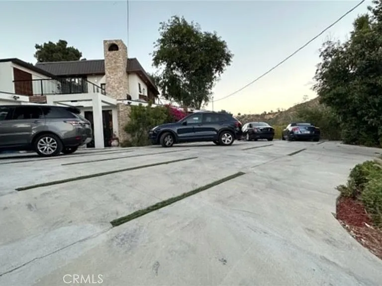 9987 Reevesbury Dr — Photo 25
