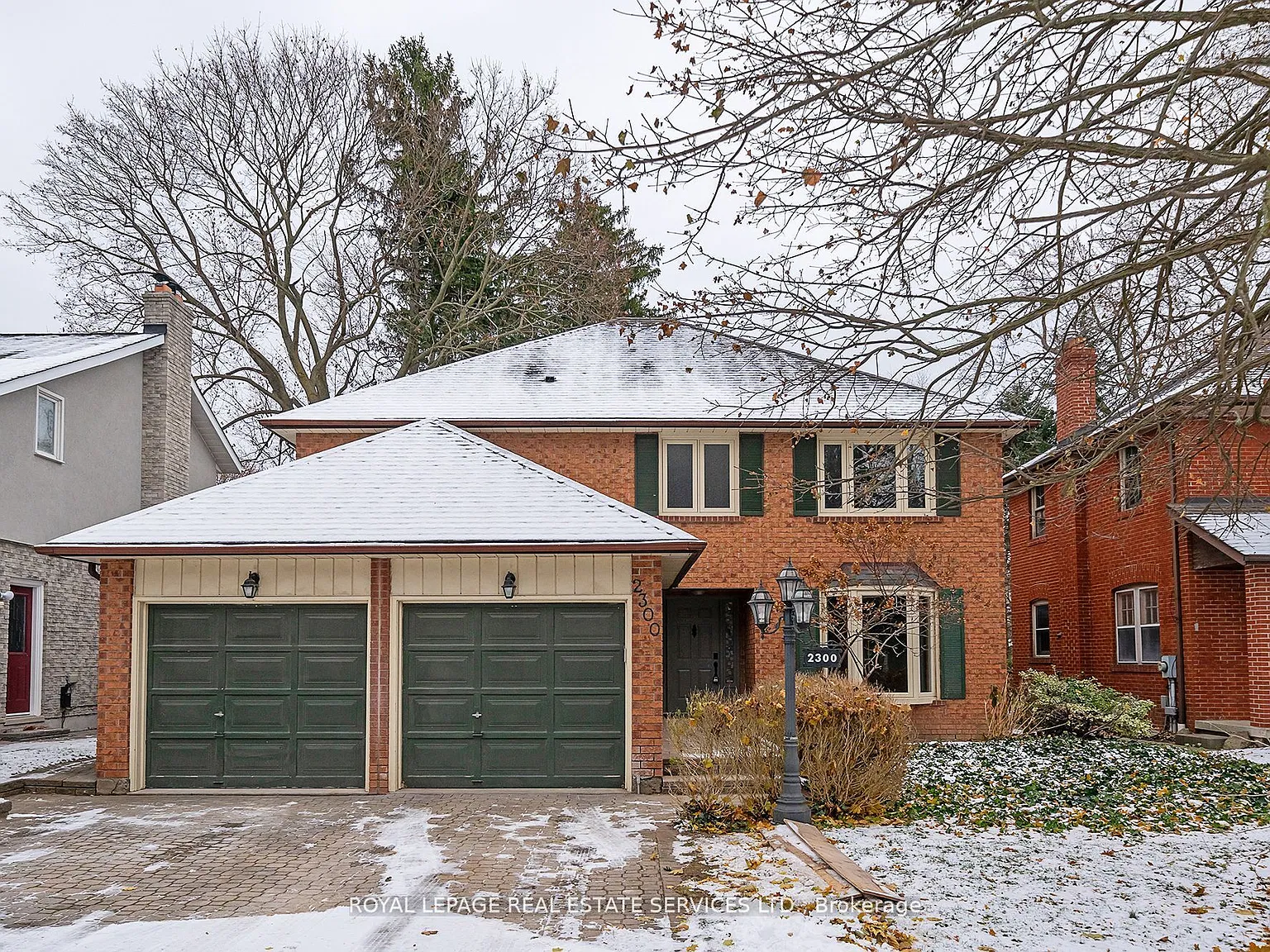 4 bed, $4,700 — Photo 1