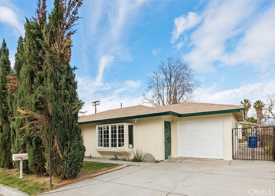 1st image of 10677 Seamont Dr