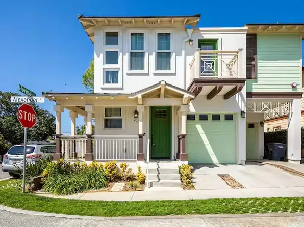 202 Alexander Ct, Encinitas, CA 92024