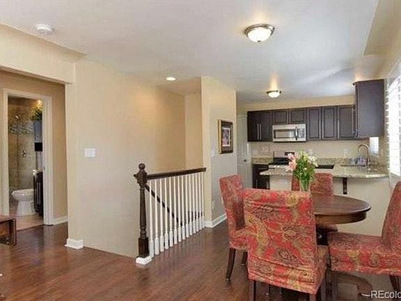 Main level w stairs to basement