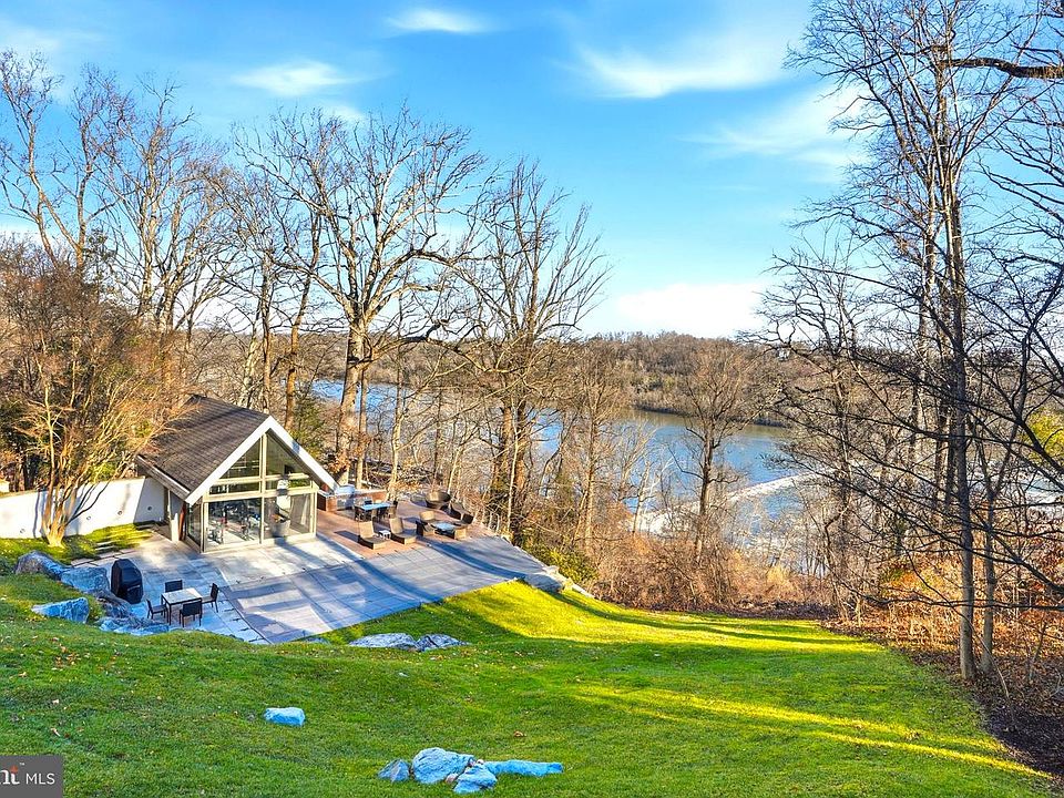 52nd image of this home