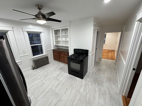3rd image of 271 S Spruce St #1