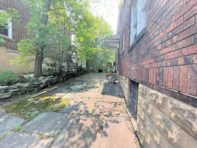 1405 Severn St #B1 — Photo 50