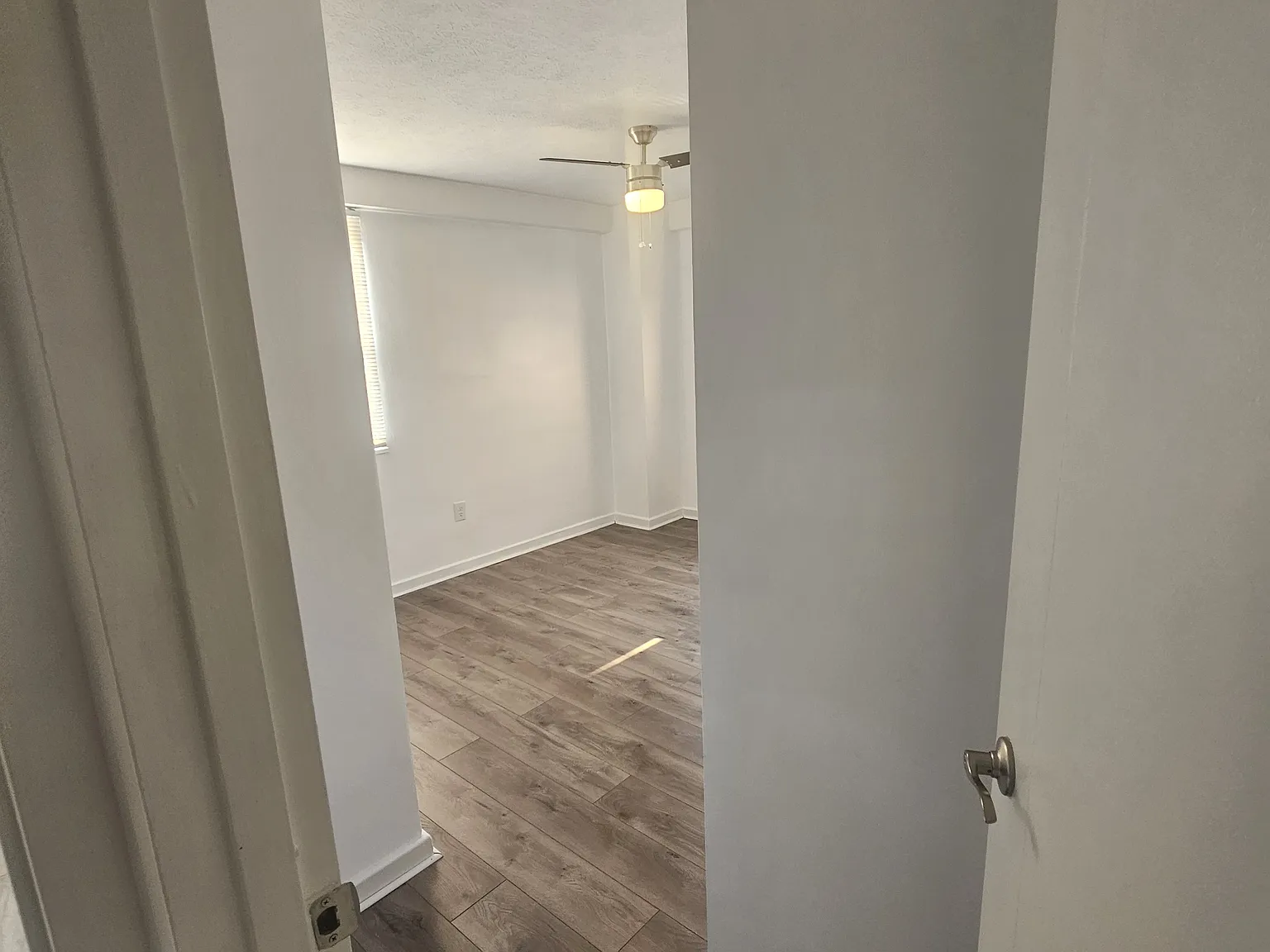 2 bed, 862 sqft, $1,600 — Photo 1