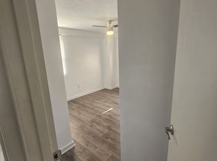 11720 Edgewater Dr APT 605, Lakewood, OH 44107