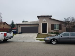 5852 E Booker Ave, Fresno, CA
