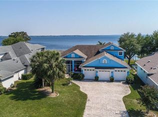 6298 Sailboat Ave, Tavares, FL 32778
