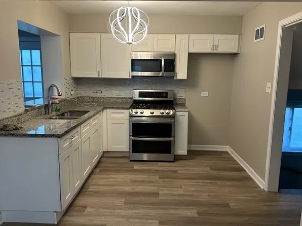 (undisclosed Address), Hazel Crest, IL 60429