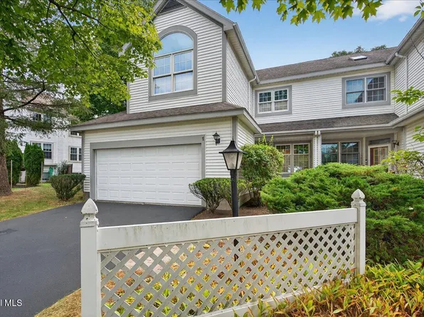 1 Valley View Avenue, Rensselaer, NY 12144