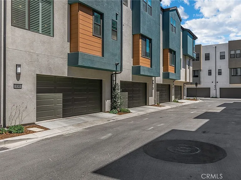 130 Rondo — Photo 34
