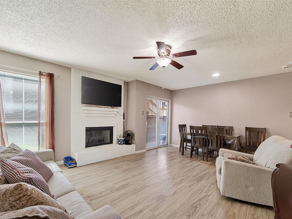 1st image of 3919 Fairmont Pkwy APT 171